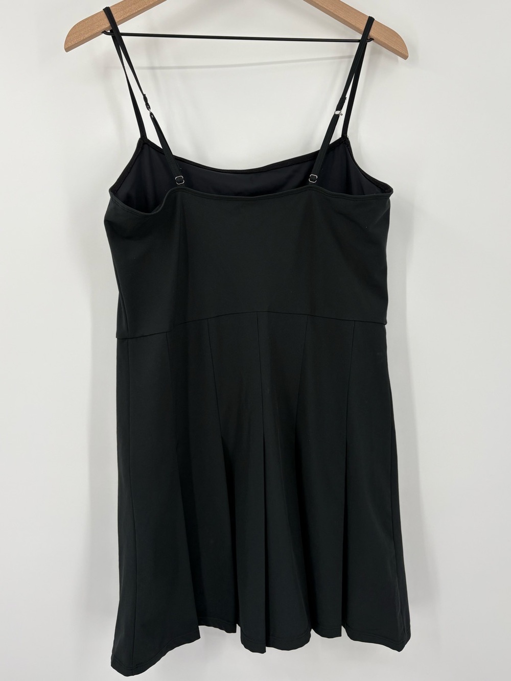 Abercrombie & Fitch Traveler Pleated Tennis Dress Black Active Mini M - Picture 9 of 12